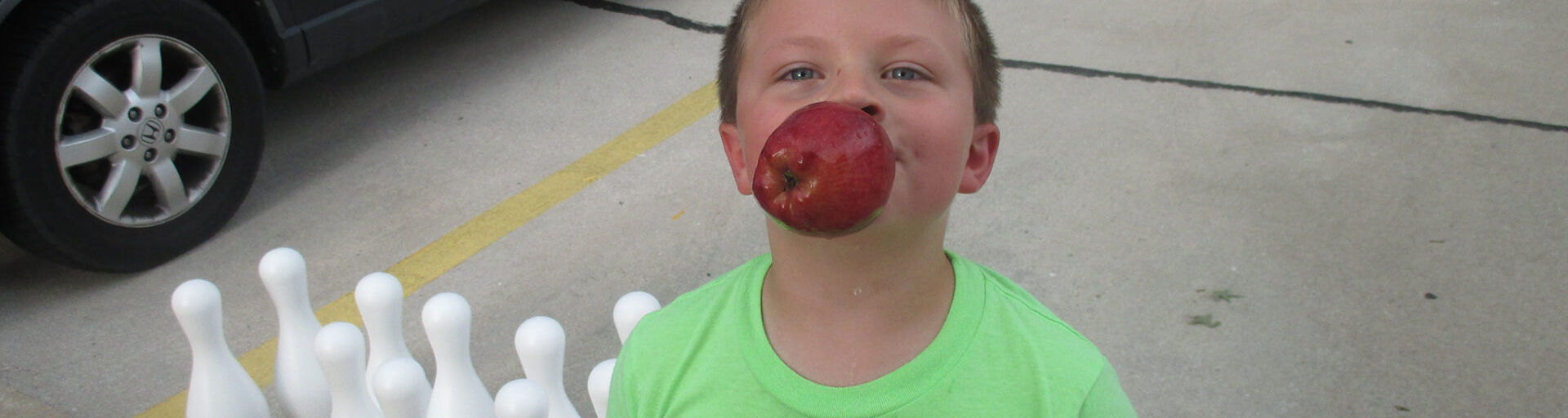 Abbey Orchard, a Fairway Management family community located in Nixa, Missouri, recently hosted a Back-to-School Bash for residents and their families.