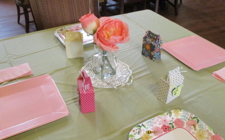 Myrtle Terraces, a Fairway Management senior community located in Gainesville, Georgia, hosted a very special Mother’s Day Luncheon for residents and their families!