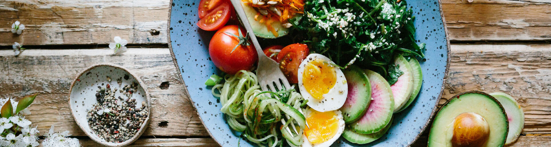 Healthy eating does not have to break the bank this summer. See Fairway Management’s newest wellness article for some tips!